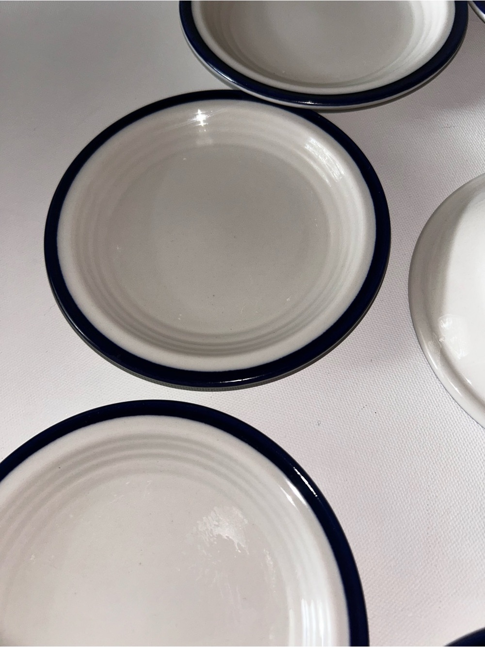 Set of 8 Vintage Sterling China Bread & Butter Plates Wellsville Ohio Blue Rim - Picture 6 of 12